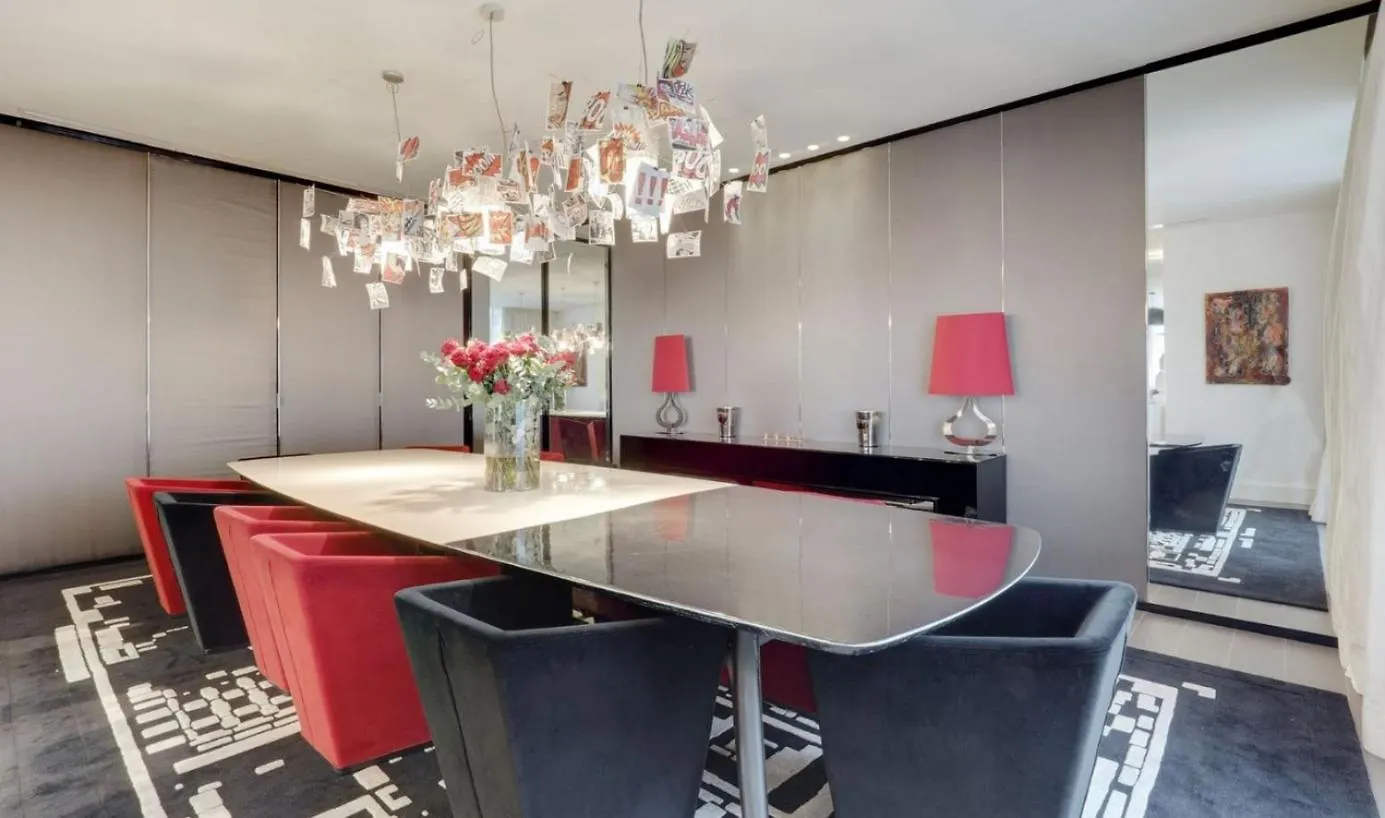 Apartment Charming Home Center of Paris France